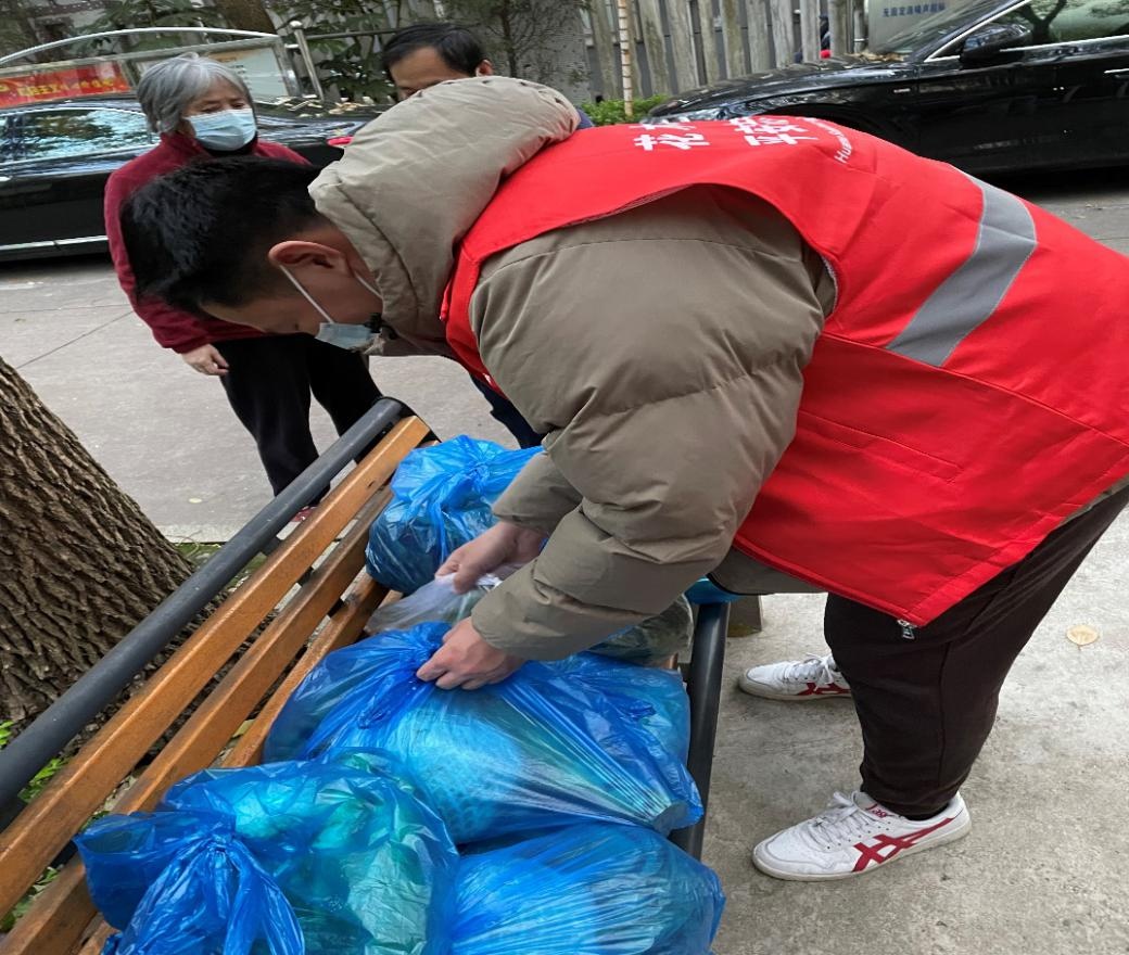 鄂尔多斯24小时高价回收医保小额(医保小额提取代办600以内)